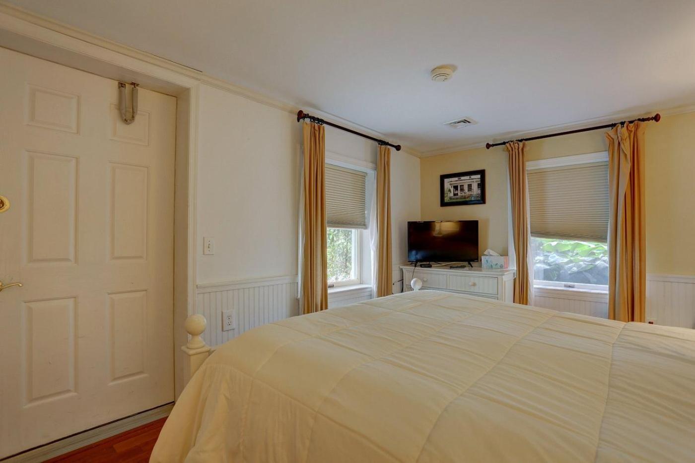Greystone Manor Bed & Breakfast Bird-in-Hand Exteriér fotografie